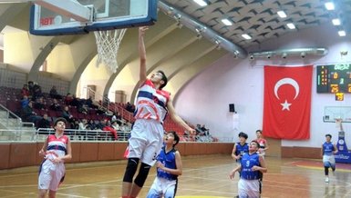 U14 Erkekler Basketbol 2. Bölge Şampiyonası'nda yarı finalistler belli oldu!