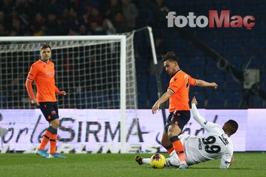 Başakşehir - Beşiktaş maçında Demba Ba attığı gole sevinmedi