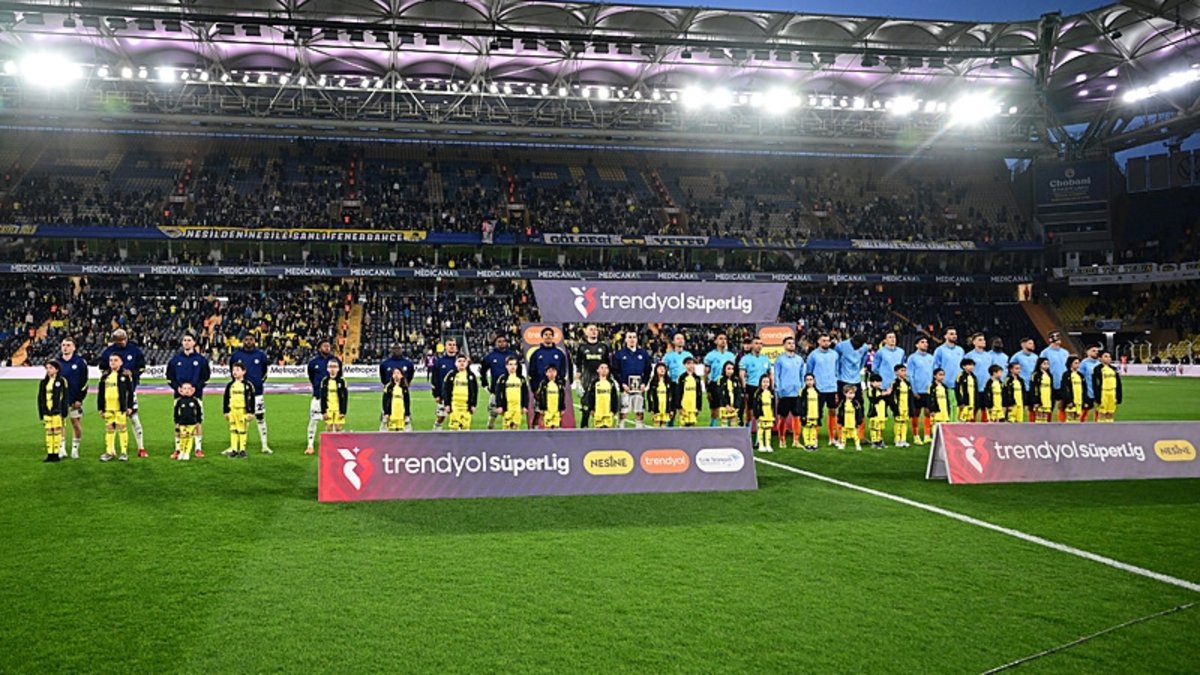 Spor yazarları Fenerbahçe-RAMS Başakşehir maçını değerlendirdi
