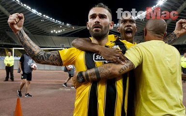 Fenerbahçe’nin transfer görüşmesi ortalığı karıştırdı! AEK’dan Livaja’ya...