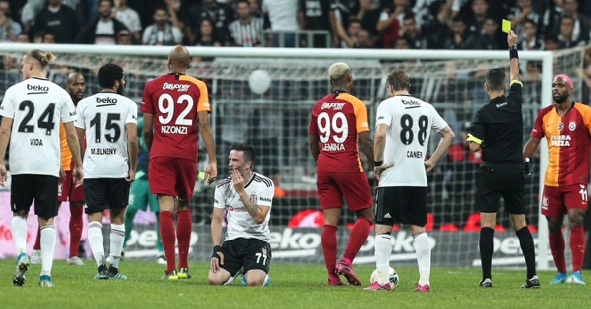 Besiktas Galatasaray Derbisinde Buyuk Ayip Son Dakika Besiktas Haberleri Fotomac