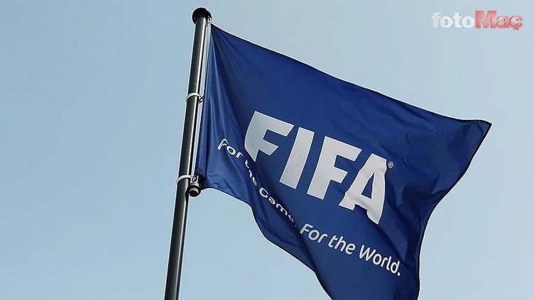 FIFA'nın Türk hakemler için aldığı karar dikkat çekti!