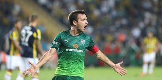 Batalla üçledi...