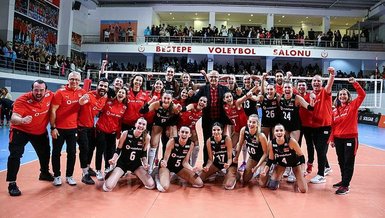 Türkiye 3-2 Sırbistan (MAÇ SONUCU ÖZET) Milliler Avrupa Şampiyonası finallerinde!