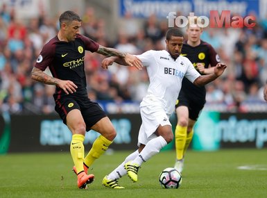 Roma’dan resmi Kolarov açıklaması!