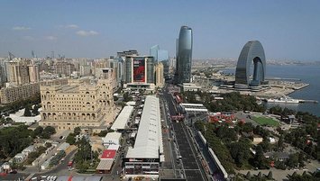 F1'de heyecan Azerbaycan'da devam edecek!