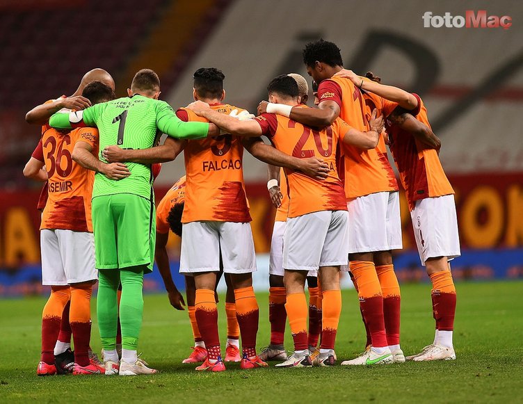 Son dakika spor haberi: Galatasaray'da orta sahaya 2 yıldız! Girişimler başladı