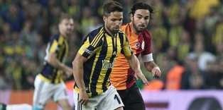 Galatasaray snatches late draw