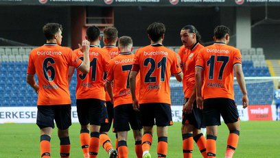 medipol basaksehir galatasaray maci