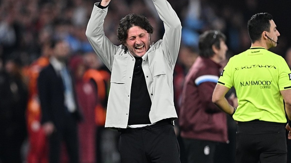 Fatih Tekke'den Galatasaray zaferi sonrası soyunma odası konumşası!