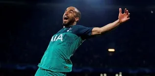 Ajax ’Moura’rdı!