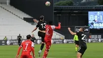 Seriye bağladı