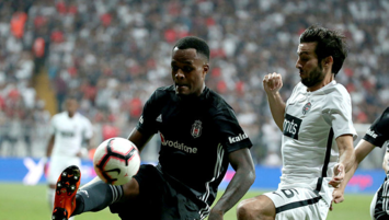 Cyle Larin gitmeyecek