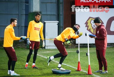 Kosovalı forvet uçaktan görüntü paylaştı! Galatasaray'a imzaya geliyor