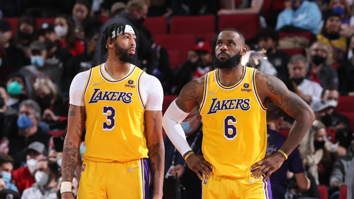 Lakers play-off’ta