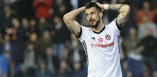 Beşiktaş’ta Vagner Love ve Negredo kararı