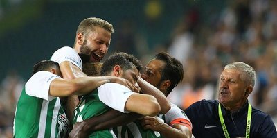 Atiker Konyaspor Erzurumspor’u devirdi!