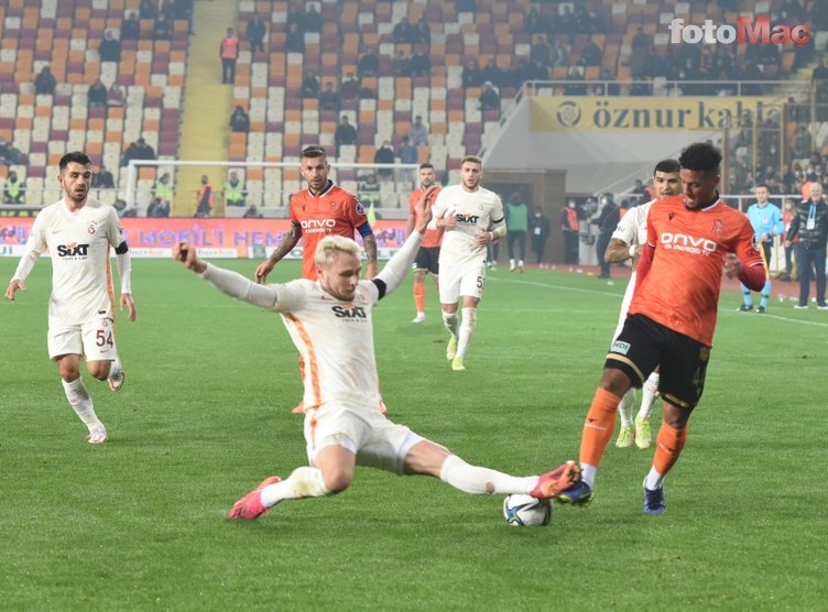 GALATASARAY HABERLERİ - Spor yazarları Yeni Malatyaspor-Galatasaray maçını değerlendirdi