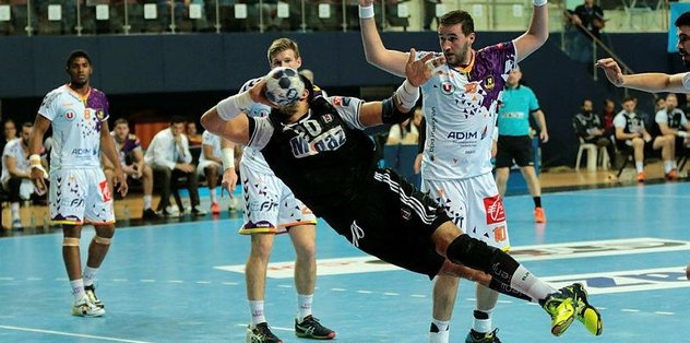 Beşiktaş Mogaz'dan evinde güldü