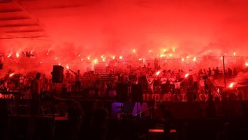 Çaykur Rizespor meşaleyi yaktı