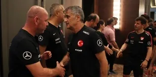 A Milliler bayramlaştı