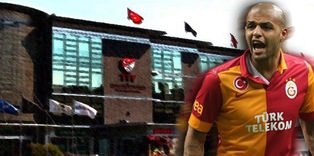 İstinye'de Felipe Melo düellosu