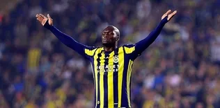 Moussa, kahraman polisimize dua etti