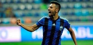 Eşyalarını topluyor