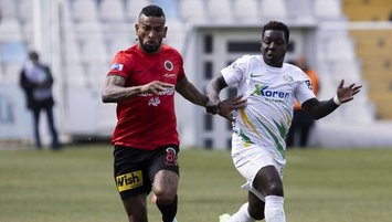 Amilton görüşme odasına geldi