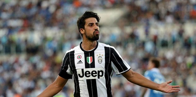 Khedira ile 3 yıl daha