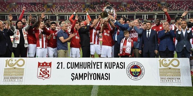 Sivasspor 2 1 Fenerbahce Mac Sonucu Ozet Son Dakika Fenerbahce Haberleri Fotomac