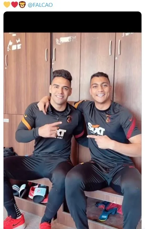 Galatasaray'da Mostafa Mohamed'den Falcao paylaşımı! - 1