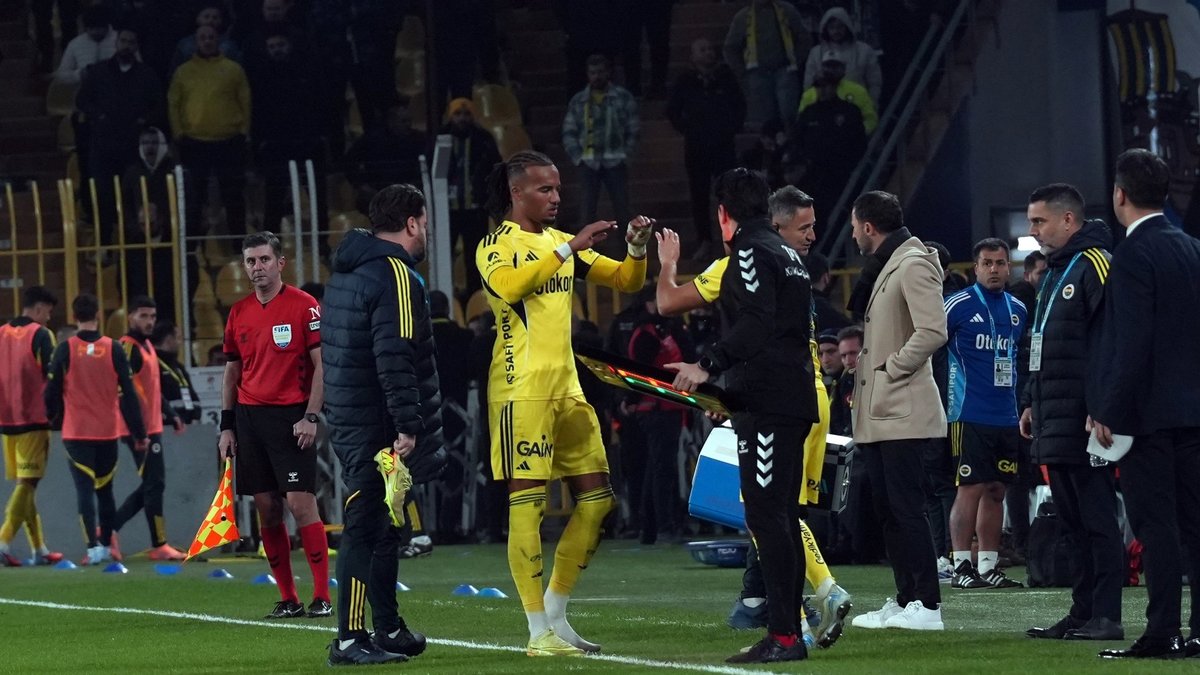 Fenerbahçe'den Archie Brown'ın sağlık durumuna ilişkin açıklama!