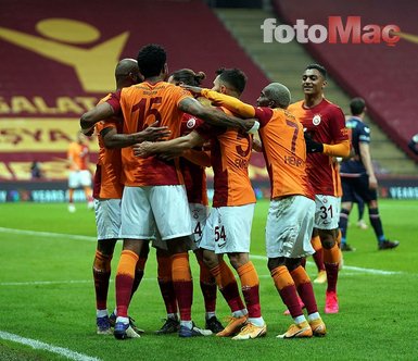 Galatasaray’da kasa dolacak! Yıldız futbolcuya rekor bonservis