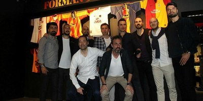 Galatasaray camiasının önemli isimleri Stadyum Müzesi’nde ağırlandı