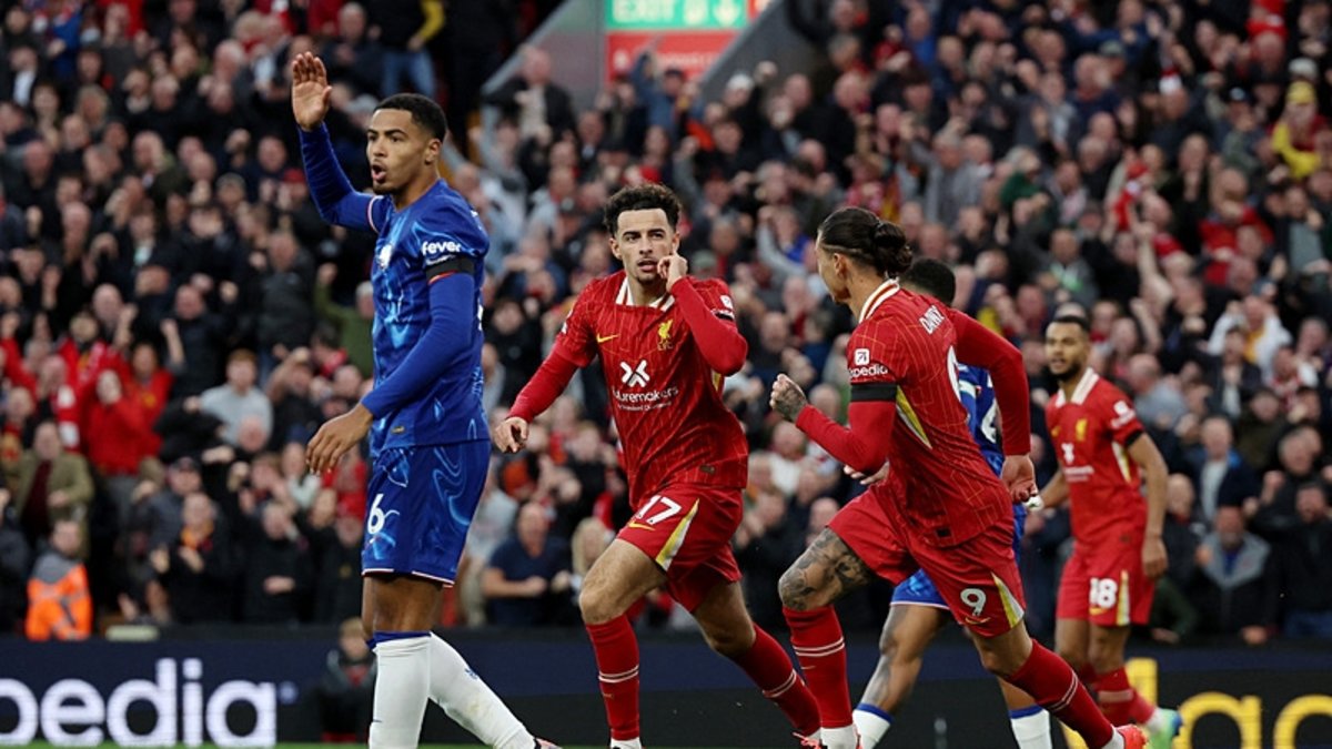 Liverpool 2 -1 Chelsea (MAÇ SONUCU ÖZET)