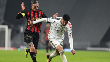 Kaleye şut yağmuru