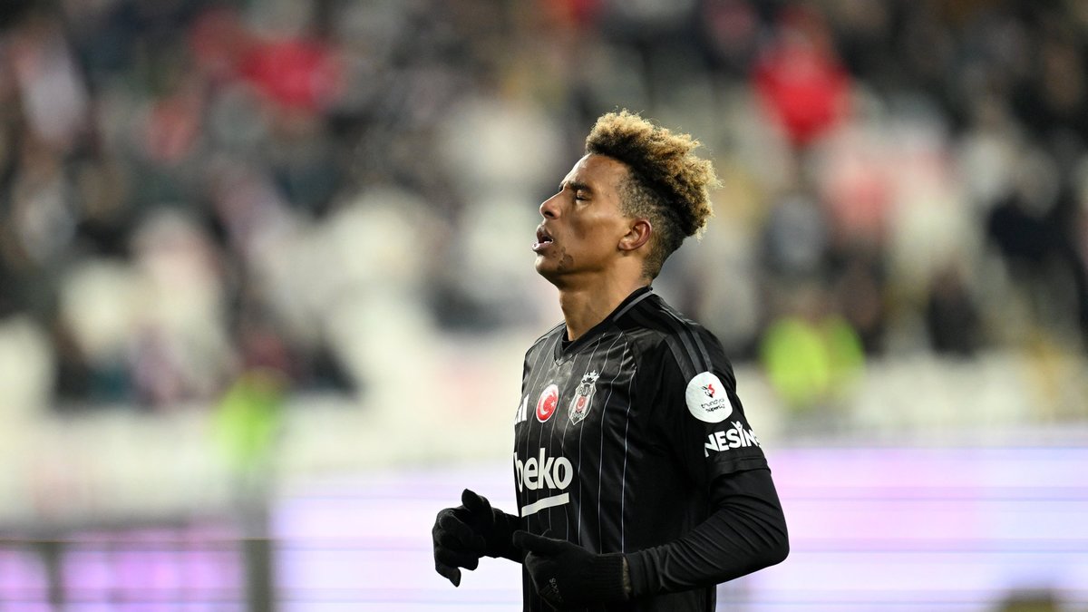 TRANSFER HABERLERİ | Beşiktaş'ın yıldızı Rusya yolcusu! Hafta sonuna kadar... TRANSFER HABERLERİ | Beşiktaş'ın yıldızı Rusya yolcusu! Hafta sonuna kadar...