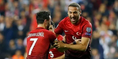 Cenk Tosun 4 kulvarda birden gol attı