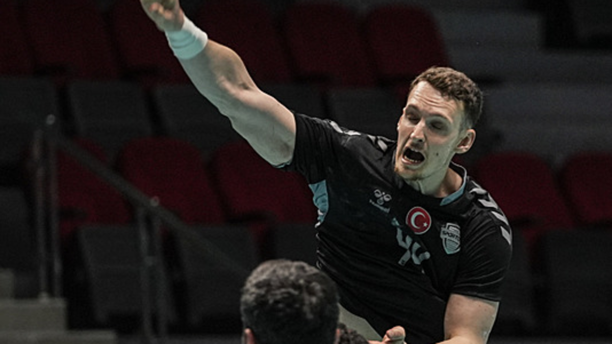Tobias Cvetko açıklandı