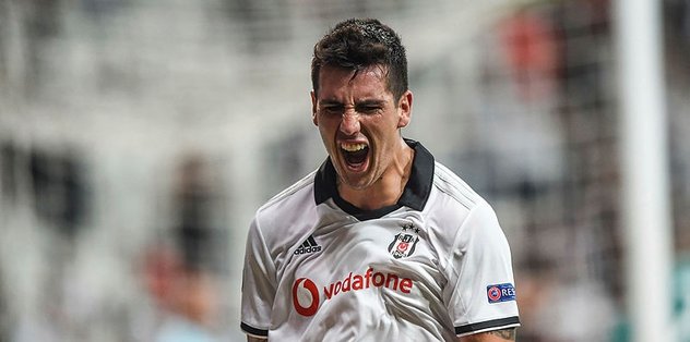 Denizlispor Beşiktaşlı Roco için görüşmelere başladı