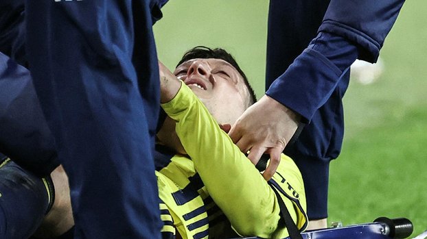 Kadıköy'de Mesut şoku! #