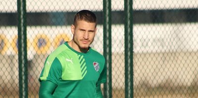 Bursaspor'da Deniz Yılmaz'a af çıktı