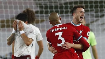 Liverpool Arsenal'i bozguna uğrattı!