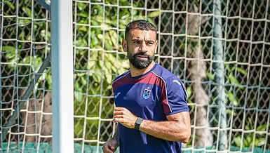 Muhammed Mustafa'ya forma jesti