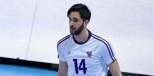 Furkan Dur yeniledi