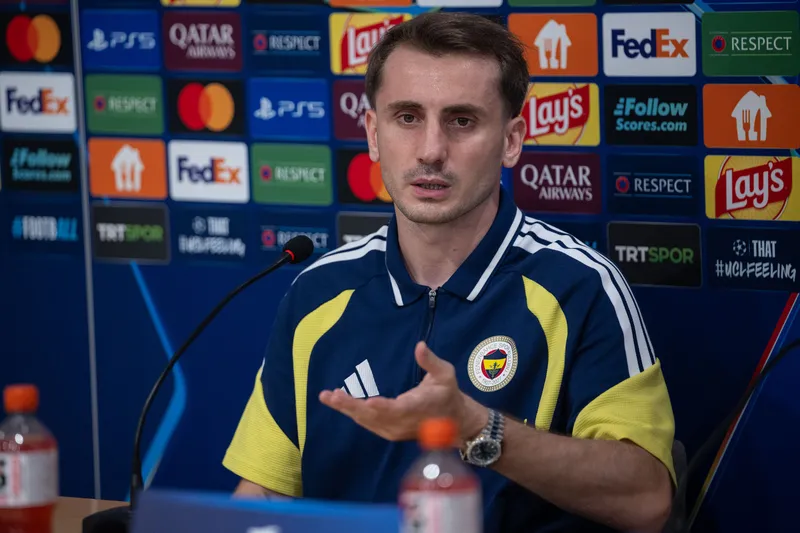fenerbahce-lyon-sampiyonlar-ligi-maci-saat-kacta-hangi-kanalda-1787031818000.jpg