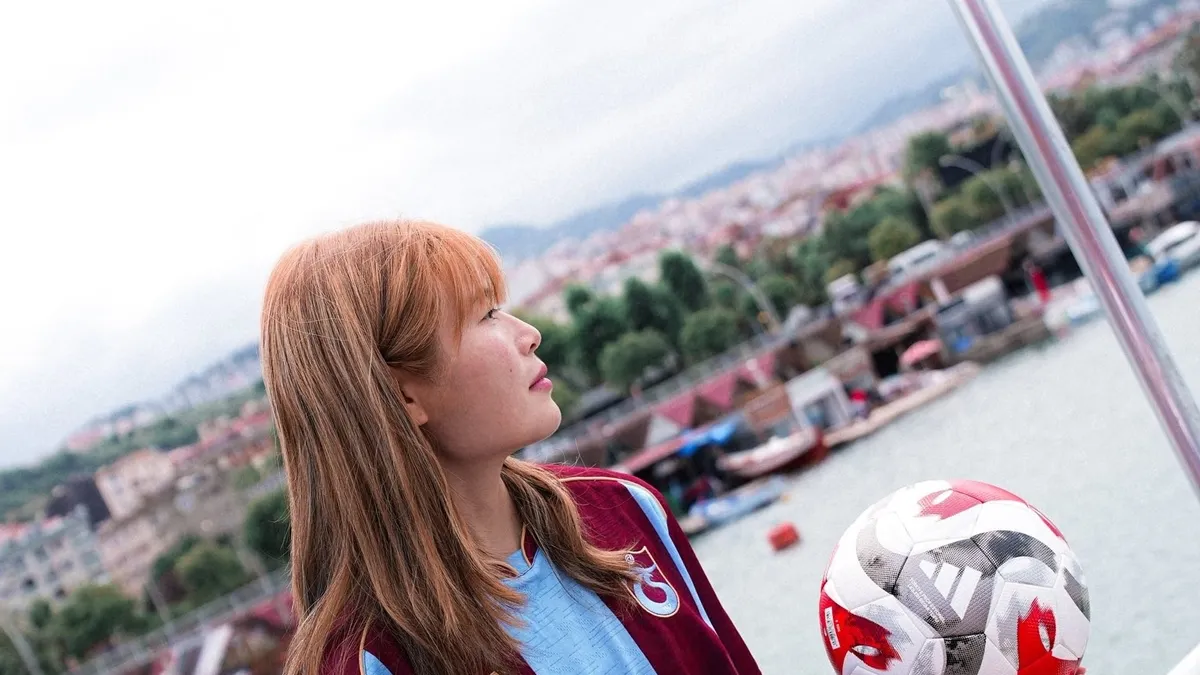 Trabzonspor Kadın Futbol Takımı, Jae-Eun Song'u renklerine bağladı