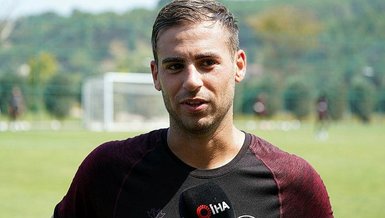 ‘Rol modelim Totti’