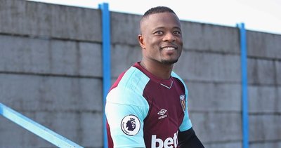 G.Saray çok istemişti! Evra'dan flaş karar